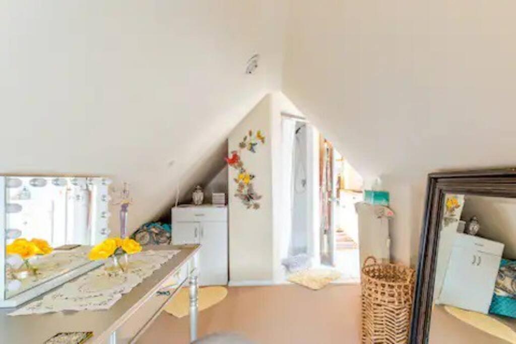 3Rd Floor Cozy Unique Apt Montclair エクステリア 写真
